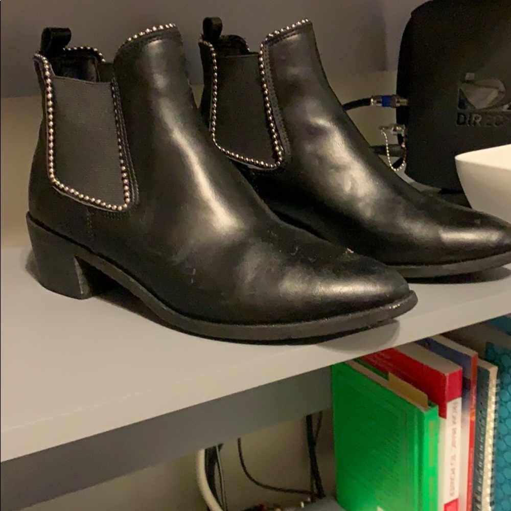 SHEIN BLACK BOOTIES